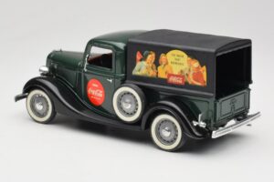 Ford Bache Coca-Cola Solido 1:18 9513 Kovina – slika 7 od 8