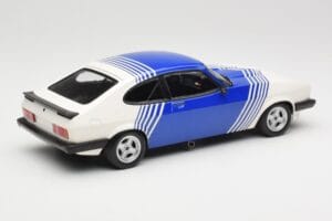 Ford Capri Mk2 3.0 Bel z Modrimi Črtami Minichamps 1:18 155788600 Kovina – slika 2 od 6