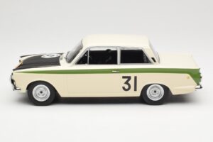 Ford Cortina Lotus #31 J. Ickx / G. Staepelaere Marathon de la Route 1966 MCG 1:18 MCG18436R Kovina – slika 3 od 6