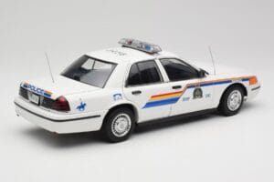 Ford Crown Victoria RCMP Police Car AUTOart 1:18 72706 Kovina – slika 3 od 8