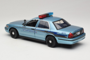 Ford Crown Victoria Police Cruiser Twilight Blue Greenlight 1:18 1643 Kovina – slika 7 od 8