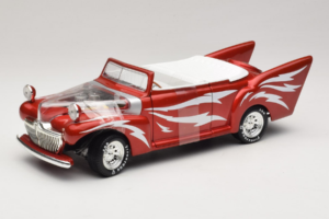 Ford De Luxe Kabriolet Greased Lightning Rdeč Joyride 1:18 33544 Kovina