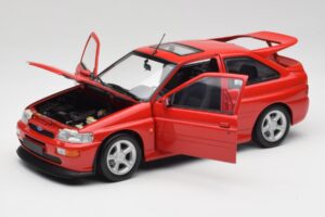 Ford Escort RS Cosworth Radiant Rdeč Minichamps 1:18 150089021 Kovina – slika 2 od 8