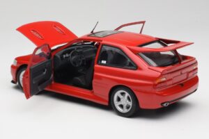 Ford Escort RS Cosworth Radiant Rdeč Minichamps 1:18 150089021 Kovina – slika 5 od 8