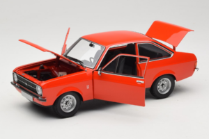 Ford Escort Mk2 Oranžen Minichamps 1:18 150085100 Kovina – slika 2 od 8