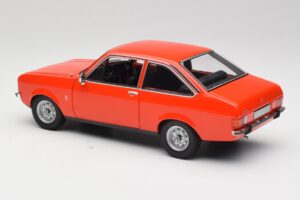 Ford Escort Mk2 Signal Orange Minichamps 1:18 150084100 Kovina – slika 7 od 8