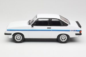 Ford Escort Mk2 RS 2000 Bel MCG 1:18 MCG18439 Kovina – slika 3 od 6