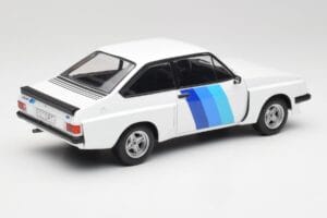 Ford Escort Mk2 RS 2000 X-Pack Diamond Bel & Modra Decor MCG 1:18 MCG18351 Kovina – slika 2 od 6