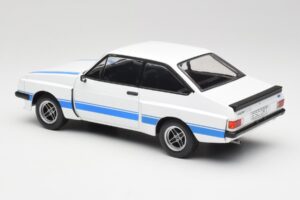 Ford Escort Mk2 RS 2000 X-Pack Diamond Bel & Modra Stripe MCG 1:18 MCG18350 Kovina – slika 5 od 6