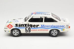 Ford Escort Mk2 RS2000 #59 H. Heyer / A. Hahne / K. Ludwig 24 Hours Nürburgring 1982 MCG 1:18 MCG18438R Kovina – slika 3 od 6