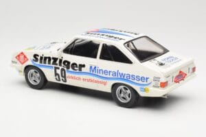 Ford Escort Mk2 RS2000 #59 H. Heyer / A. Hahne / K. Ludwig 24 Hours Nürburgring 1982 MCG 1:18 MCG18438R Kovina – slika 5 od 6
