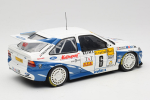 Ford Escort RS Cosworth Mobil 1 #6 F. Delecour / D. Grataloup Rally Monte Carlo Winner 1994 UT Models 1:18 180948106 Kovina – slika 3 od 8