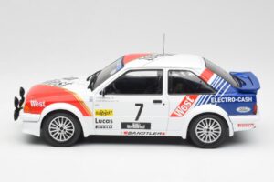 Ford Escort RS Turbo #7 Lotto Haspengouw Rally 1985 MCG 1:18 MCG18421 Kovina – slika 3 od 6