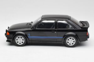 Ford Escort RS Turbo Zasebni Avto Princese Diane Črn MCG 1:18 MCG18420 Kovina – slika 3 od 6