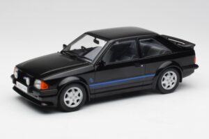 Ford Escort RS Turbo Zasebni Avto Princese Diane Črn MCG 1:18 MCG18420 Kovina
