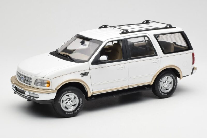 Ford Expedition Eddie Bauer Bel UT Models 1:18 22712 Kovina