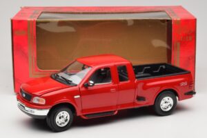 Ford F-150 Flareside SuperCab Rdeč Mira 1:18 6217 Kovina – slika 8 od 8