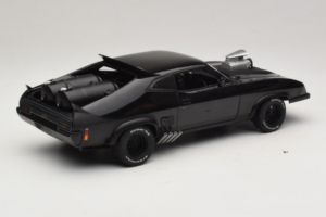 Ford Falcon XB Interceptor Mad Max 2 The Road Warrior AUTOart 1:18 72745 Kovina – slika 3 od 8