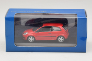 Ford Fiesta Mk5 2-Door Rdeč Minichamps 1:43 FIESTA004 Kovina – slika 4 od 4