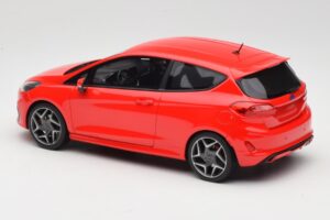 Ford Fiesta Mk8 ST Rdeč DNA 1:18 DNA000093 Smola – slika 5 od 6