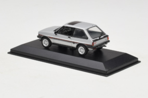 Ford Fiesta XR2 Srebrna Minichamps 1:43 400085160 Kovina – slika 3 od 4