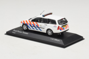 Ford Focus Turnier Politie Minichamps 1:43 430087092 Kovina – slika 3 od 4