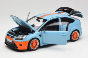 Ford Focus RS LM Classic Edition Gulf 1968 Ford GT40 Tribute Minichamps 1:18 100080068 Kovina – slika 2 od 8