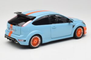Ford Focus RS LM Classic Edition Gulf 1968 Ford GT40 Tribute Minichamps 1:18 100080068 Kovina – slika 3 od 8