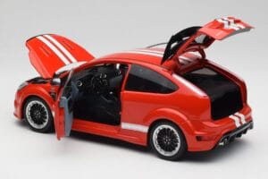 Ford Focus RS LM Classic Edition Race Red 1967 Ford Mk IV Tribute Minichamps 1:18 100080067 Kovina – slika 5 od 8