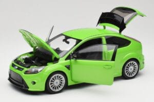 Ford Focus RS Mk2 Green Metallic Minichamps 1:18 100080001 Kovina – slika 2 od 8