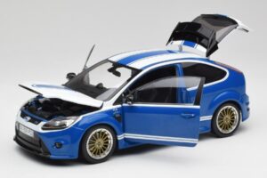 Ford Focus RS Mk2 LM Classic Moder Capri RS2600 Tribute Minichamps 1:18 100080072 Kovina – slika 2 od 8