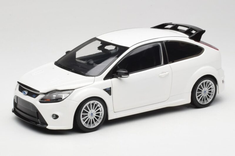 Ford Focus RS Mk2 Bel Minichamps 1:18 100080002 Kovina
