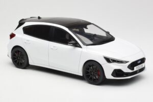 Ford Focus ST Mk4 Frozen Bel MCG 1:18 MCG18453 Kovina – slika 4 od 6