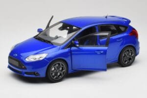 Ford Focus ST Mk2 Blue Metallic Minichamps 1:18 110082001 Kovina – slika 2 od 8