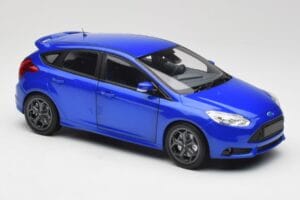 Ford Focus ST Mk2 Blue Metallic Minichamps 1:18 110082001 Kovina – slika 6 od 8