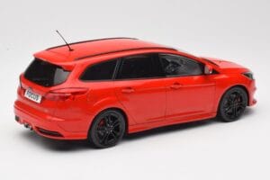Ford Focus ST Turnier Mk3 Race Red MCG 1:18 MCG18466 Kovina – slika 2 od 6