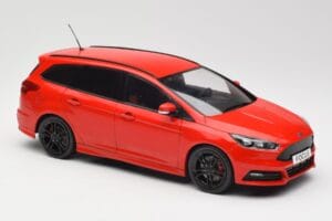 Ford Focus ST Turnier Mk3 Race Red MCG 1:18 MCG18466 Kovina – slika 4 od 6