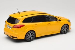 Ford Focus ST Turnier Mk3 Rumen MCG 1:18 MCG18464 Kovina – slika 2 od 6