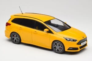 Ford Focus ST Turnier Mk3 Rumen MCG 1:18 MCG18464 Kovina – slika 4 od 6