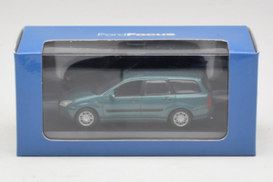 Ford Focus Mk1 Turnier Zelen Minichamps 1:43 FOCUS003 Kovina – slika 5 od 5