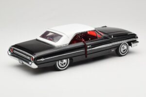 Ford Galaxie 500 Črn Sun Star 1:18 1442 Kovina – slika 3 od 8