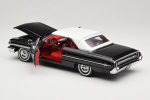 Ford Galaxie 500 Črn Sun Star 1:18 1442 Kovina – slika 5 od 8