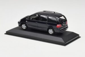 Ford Galaxy Mk1 Modra Minichamps 1:43 430089501 Kovina – slika 3 od 4