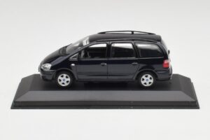 Ford Galaxy Mk1 Modra Minichamps 1:43 430089501 Kovina