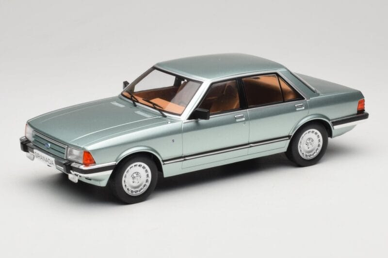 Ford Granada Mk2 2.8 Ghia Light Green Metallic MCG 1:18 MCG18535 Kovina