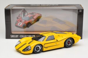 Ford GT40 Mk IV Rumena 1967 Shelby Collectibles 1:18 31414S Kovina – slika 8 od 8