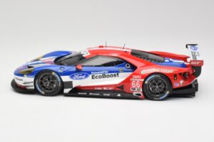 Ford GT #68 D. Muller / J. Hand / S. Bourdais LMGTE Pro Winner 24 Hours of Le Mans 2016 Minichamps 1:18 4012138143098 Kovina – slika 3 od 6