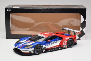 Ford GT #68 D. Muller / J. Hand / S. Bourdais LMGTE Pro Winner 24 Hours of Le Mans 2016 Minichamps 1:18 4012138143098 Kovina – slika 6 od 6