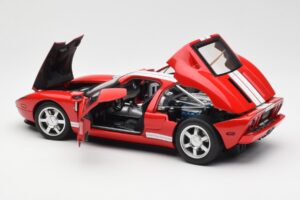 Ford GT Rdeč AUTOart 1:18 73021 Kovina – slika 5 od 8
