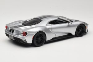 Ford GT Srebrna Maisto 1:18 31384 Kovina – slika 3 od 8